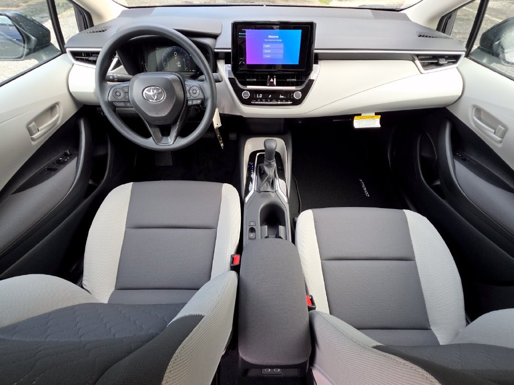New 2027 Toyota Corolla LE FWD image 4