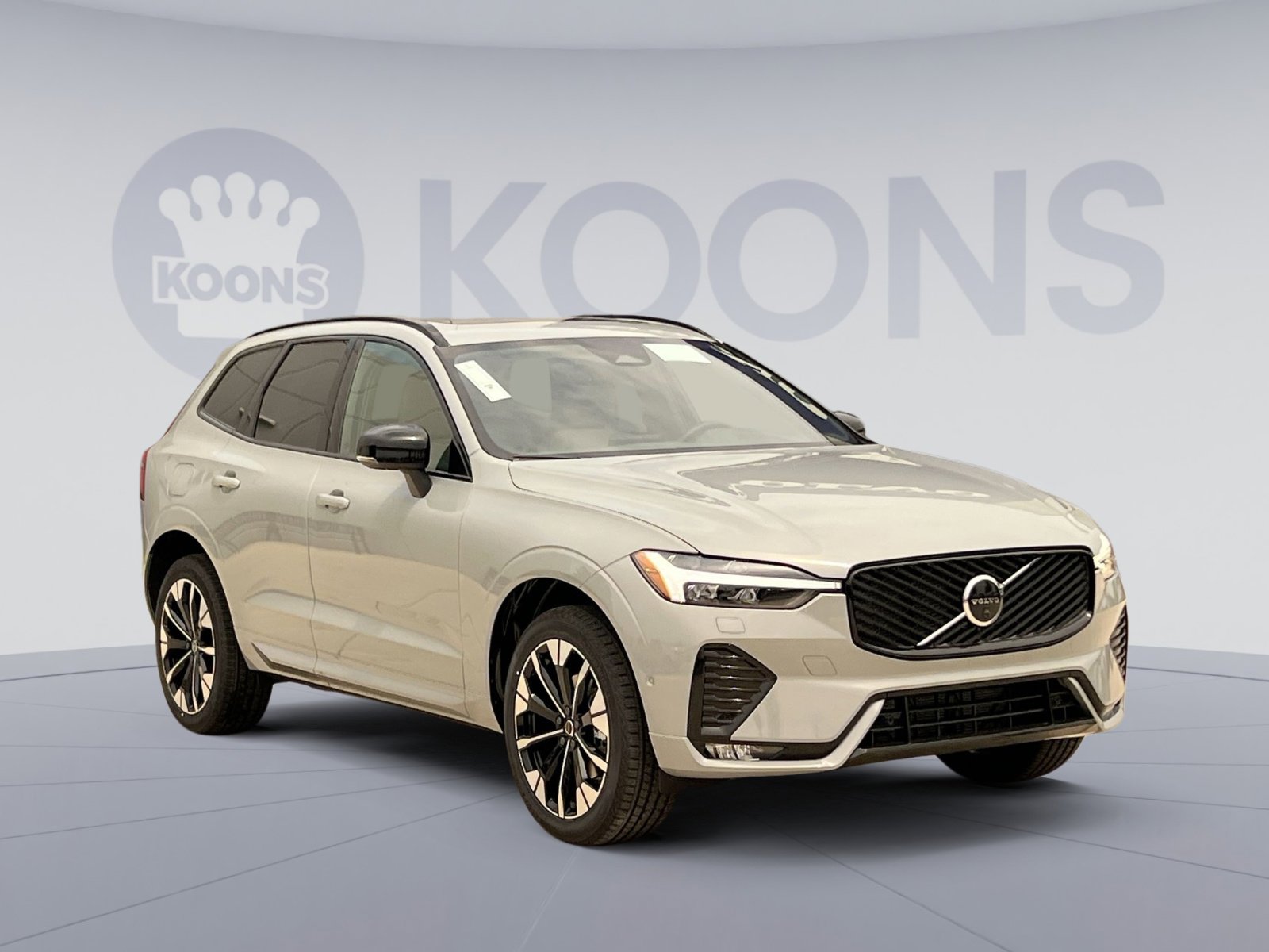 New 2026 Volvo XC60 B5 Plus w/ Protection Package Premier AWD/4WD image 10