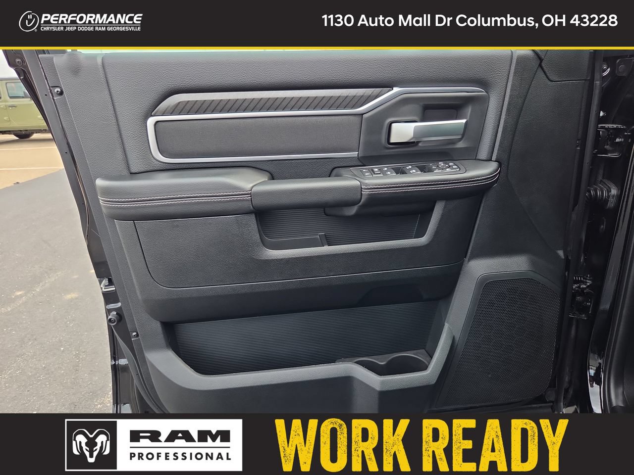 New 2026 RAM 2500 Big Horn AWD/4WD image 18