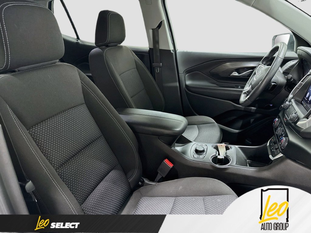 Used 2022 GMC Terrain SLE w/ GMC Pro Grade Package AWD/4WD image 31