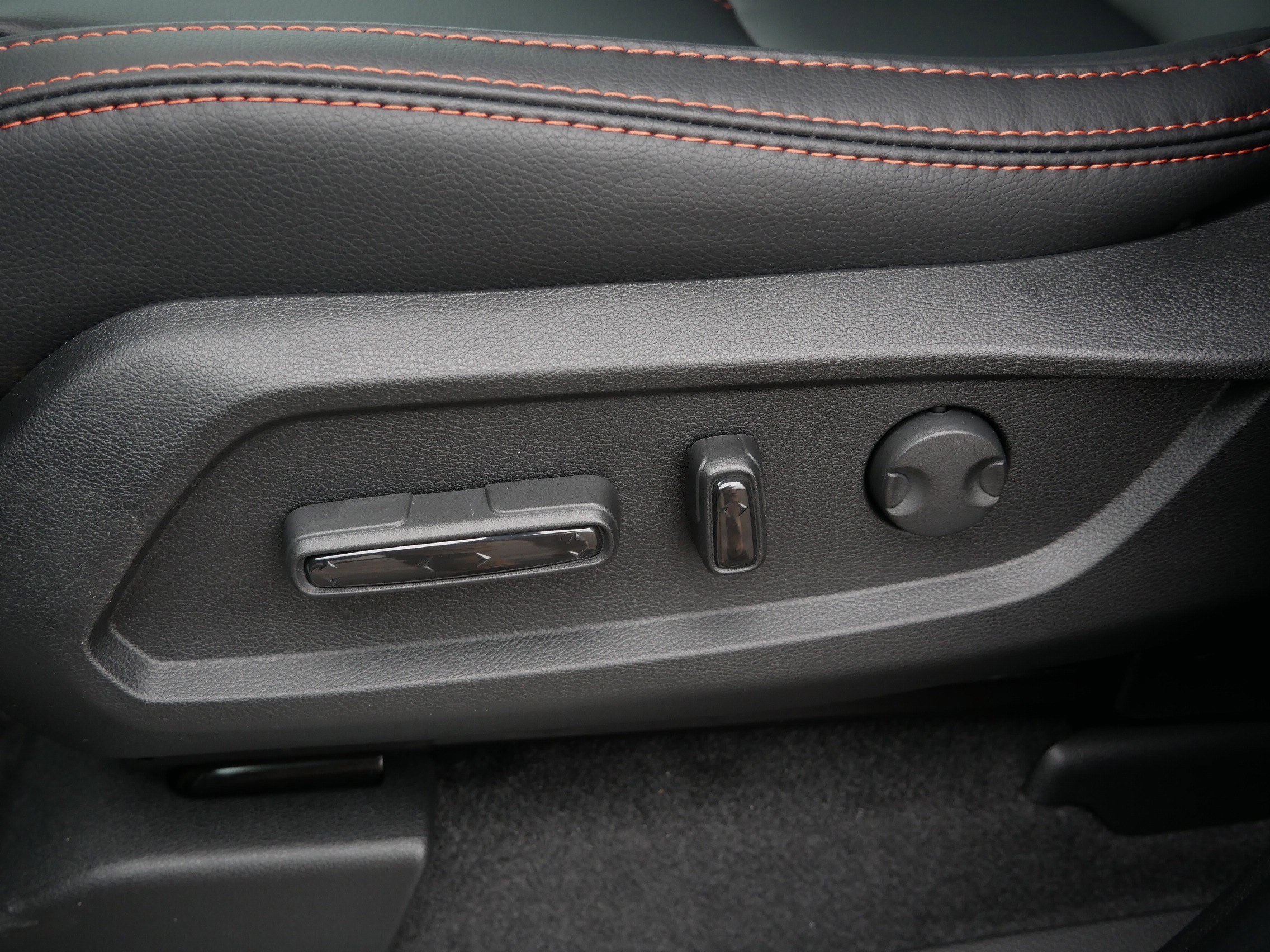 New 2025 Honda Pilot TrailSport image 18