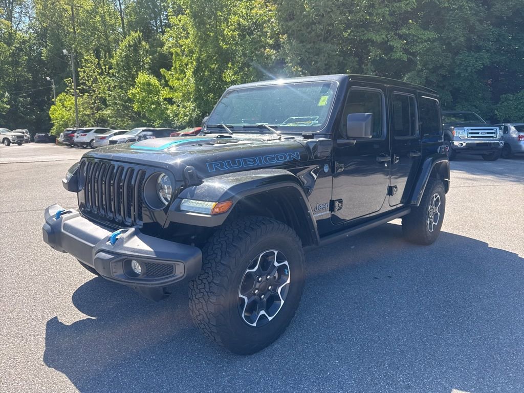 Used 2023 Jeep Wrangler Unlimited Rubicon 4xe w/ Cold Weather Group AWD/4WD image 3