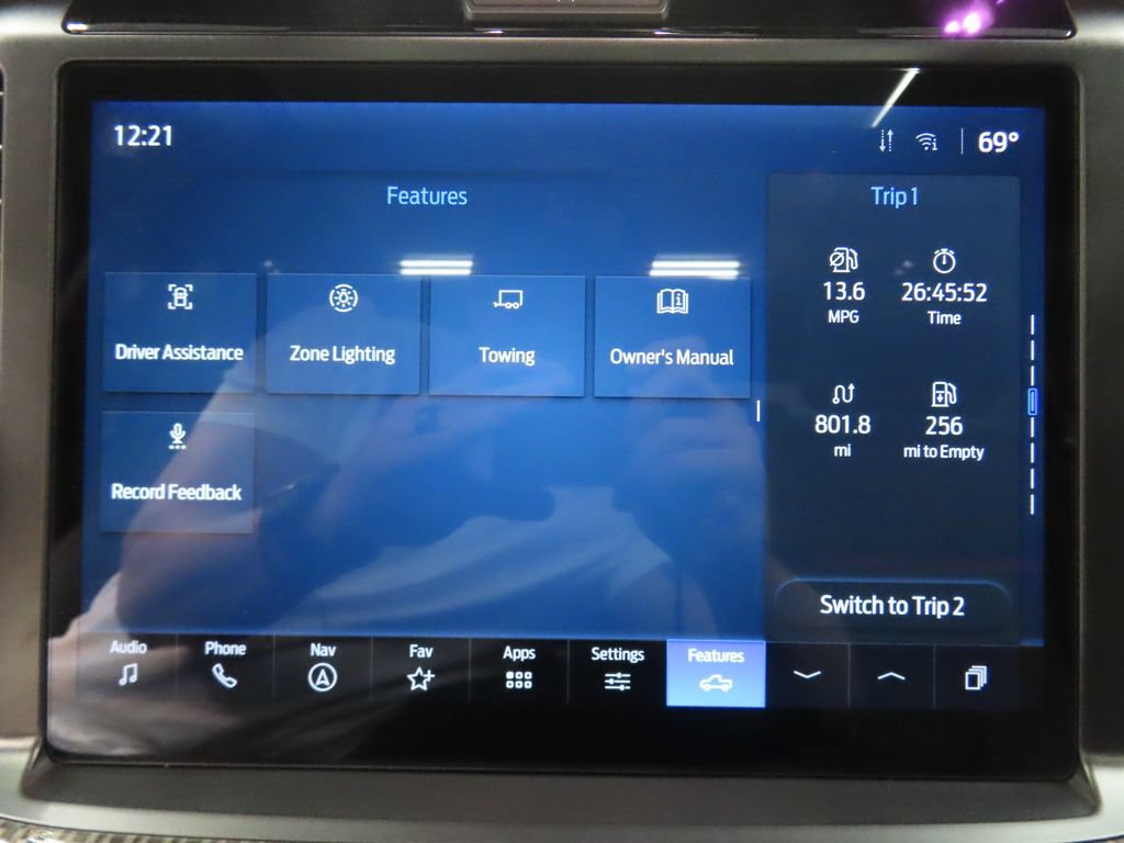 Used 2025 Ford F150 Lariat w/ Equipment Group 501A Mid AWD/4WD image 35