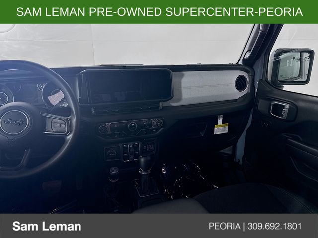 Used 2025 Jeep Gladiator Sport image 21