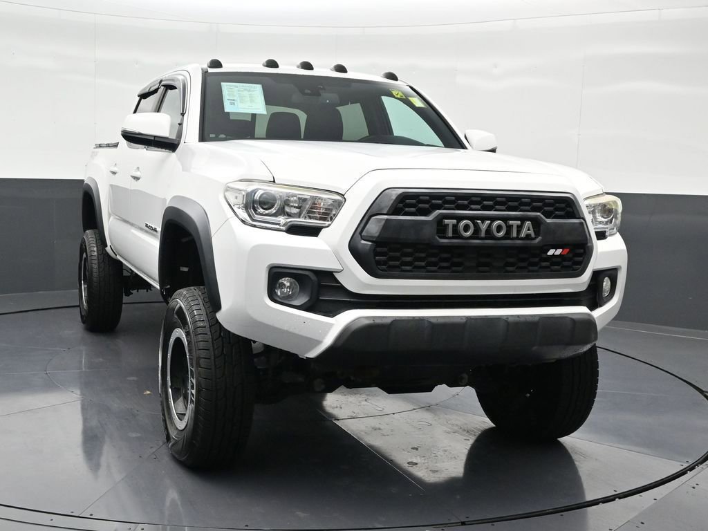 Used 2020 Toyota Tacoma TRD Off-Road image 7