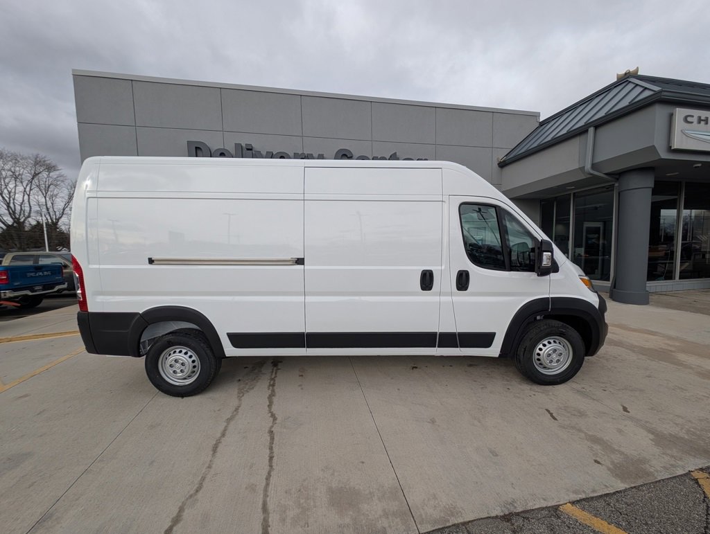 New 2026 RAM ProMaster 2500 w/ Convenience Group image 4