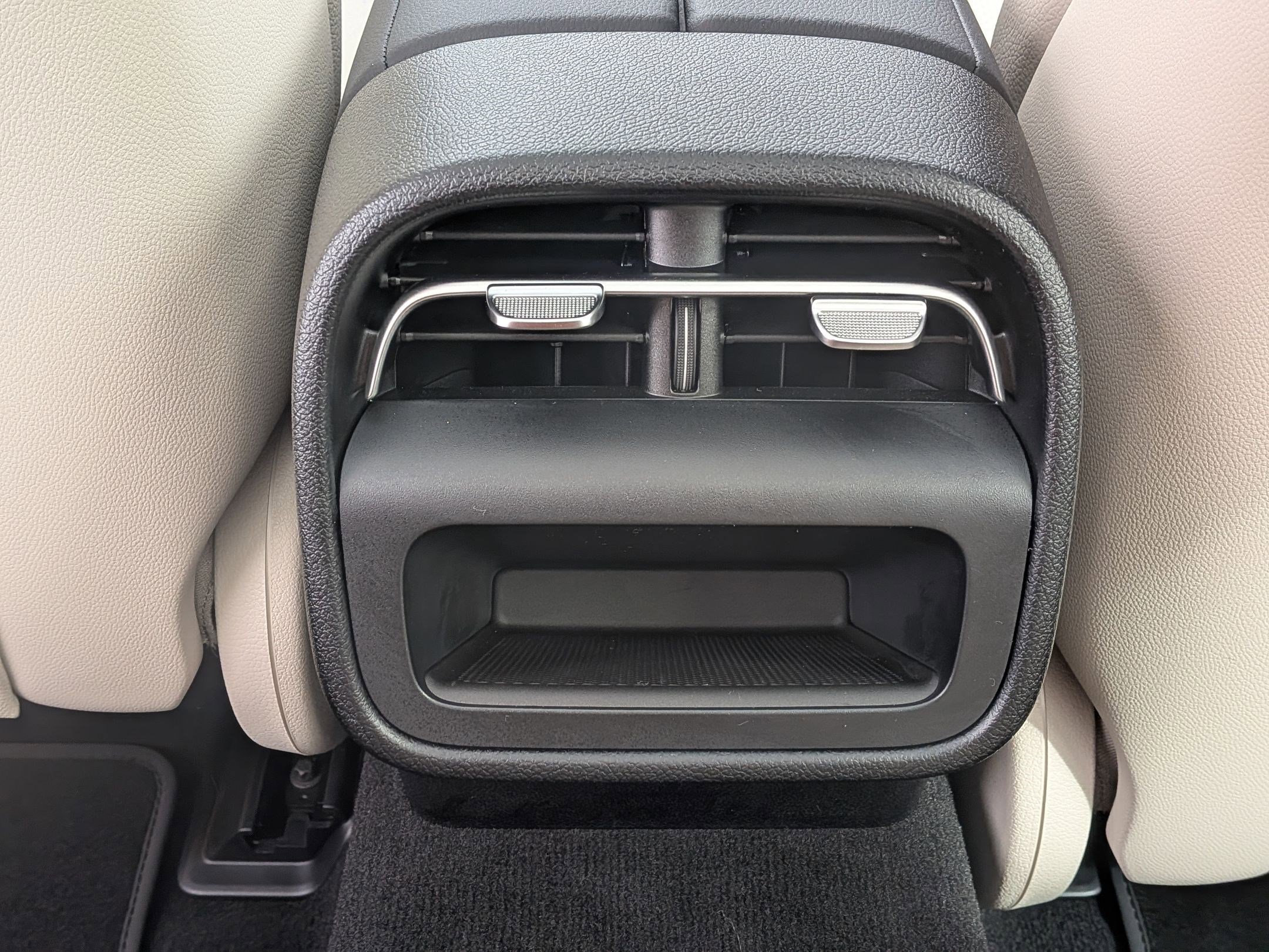 Used 2025 Mercedes-Benz E 450 4MATIC Sedan image 30