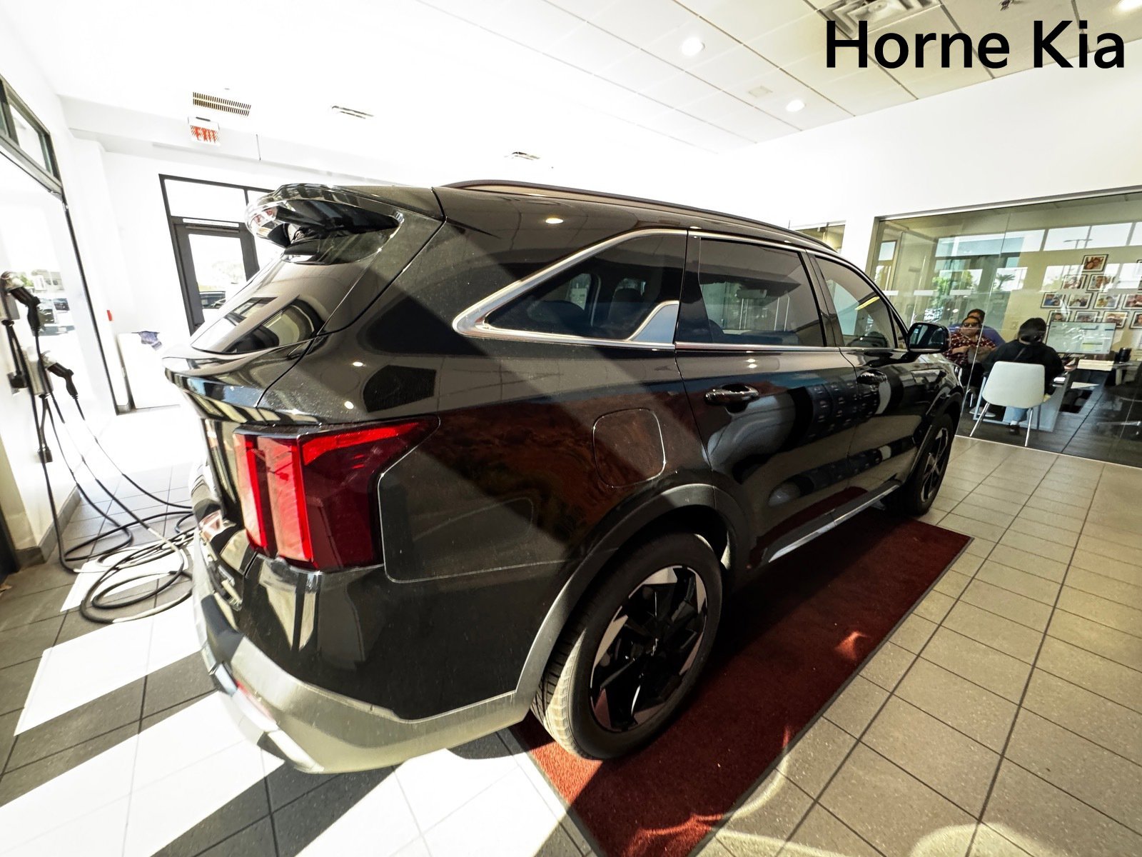 New 2025 Kia Sorento EX image 4