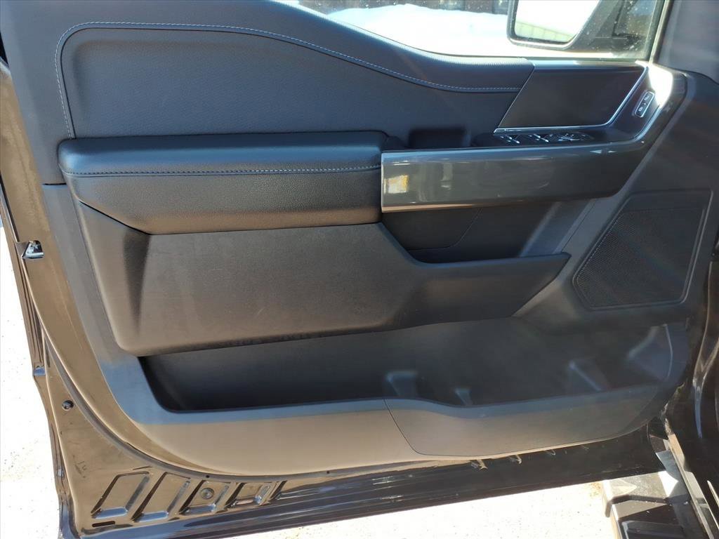 Used 2022 Ford F150 XLT w/ Equipment Group 302A High image 11