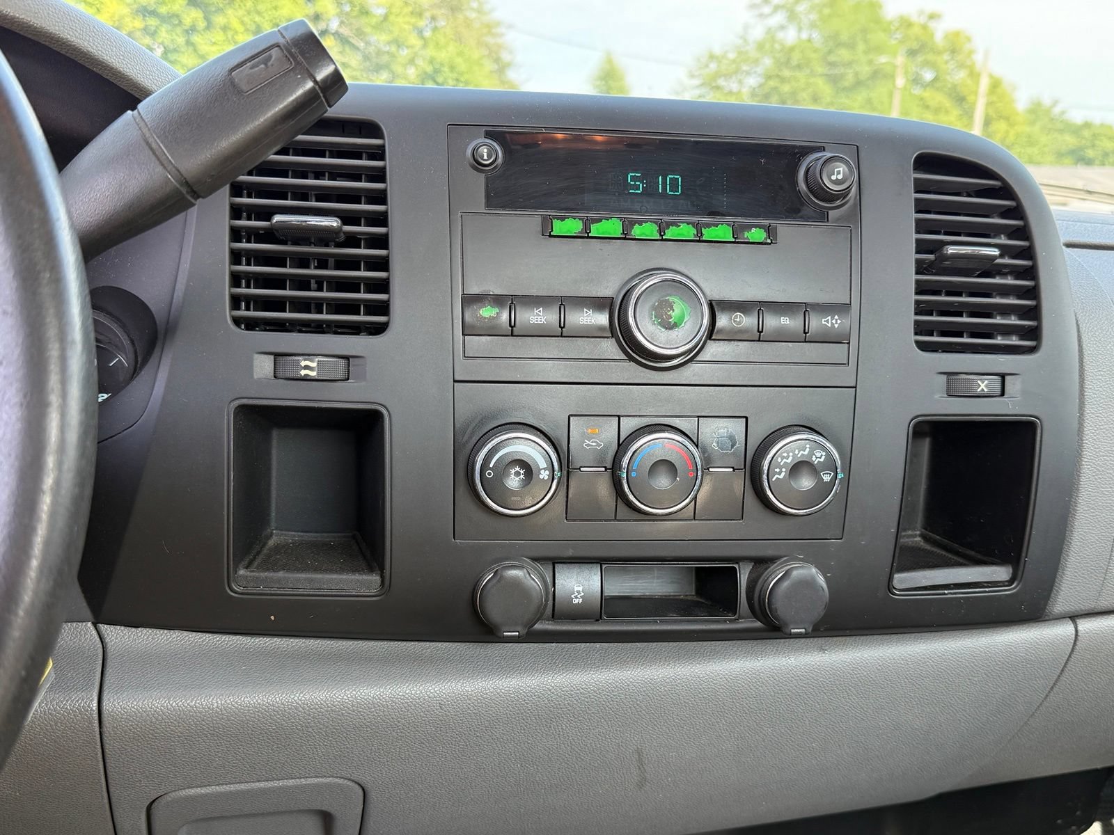 Used 2012 Chevrolet Silverado 1500 W/T RWD image 17