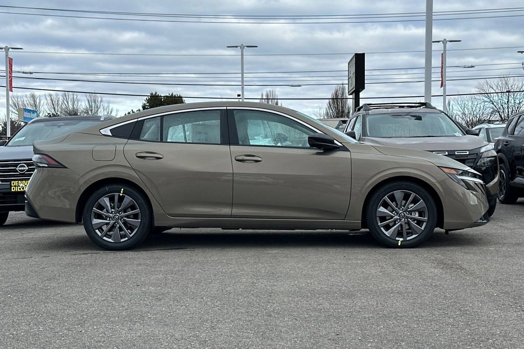 New 2026 Nissan Sentra SL w/ Floor Mat Package image 3