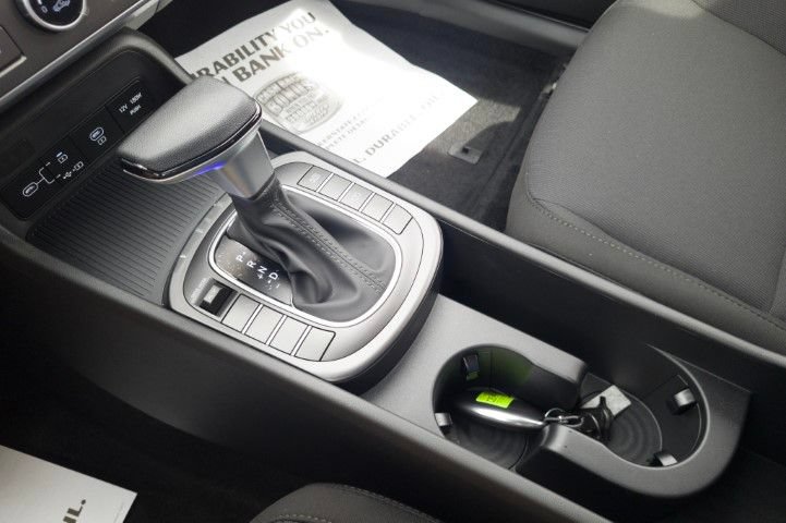 New 2027 Hyundai Kona SE FWD image 21