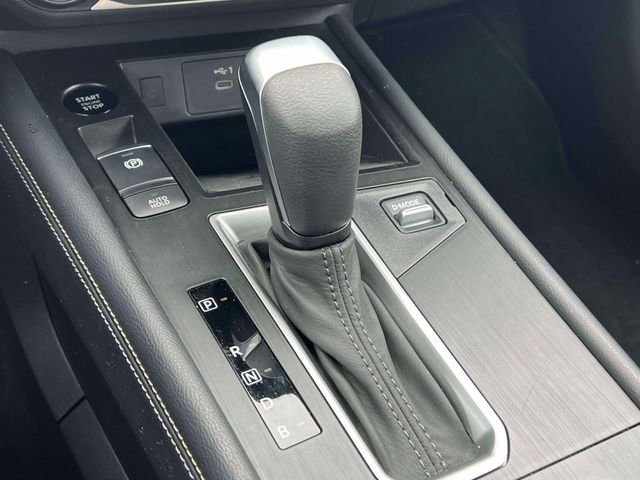 Used 2025 Nissan Kicks SV w/ Illumination Package image 27