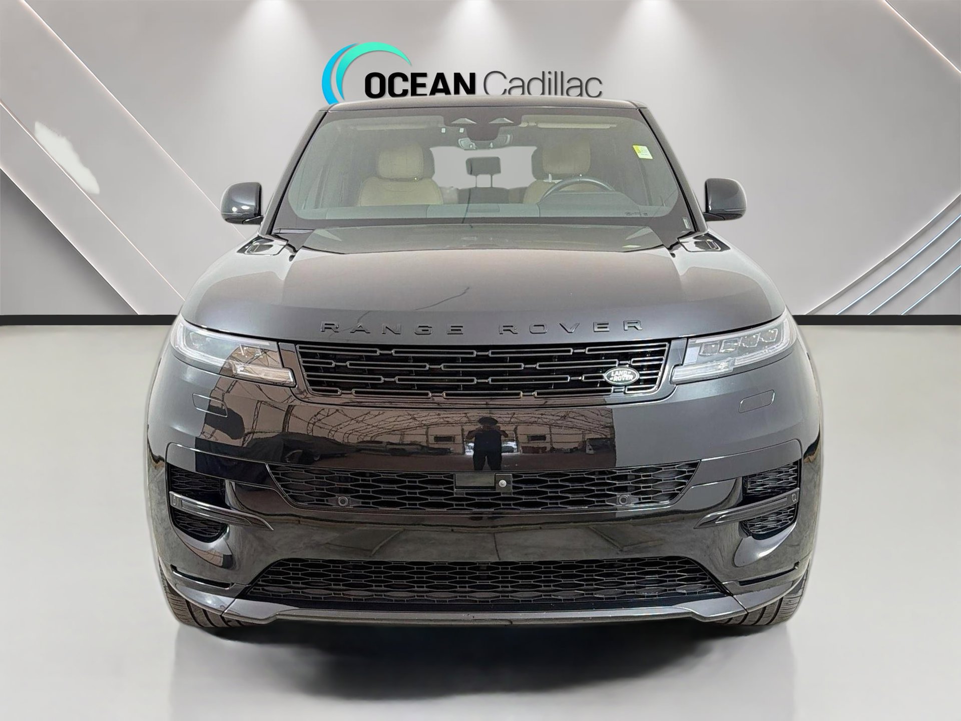 Used 2025 Land Rover Range Rover Sport Dynamic SE AWD/4WD image 8
