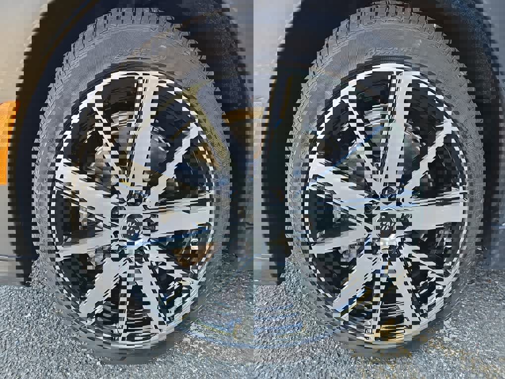 Certified 2023 MINI Cooper S FWD image 32