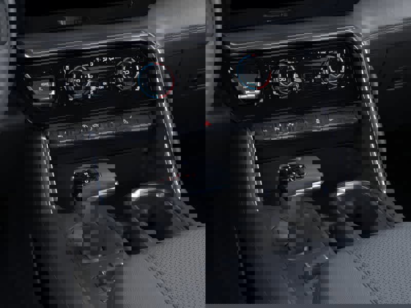 New 2026 GMC Sierra 1500 Denali w/ Denali Reserve Package image 23