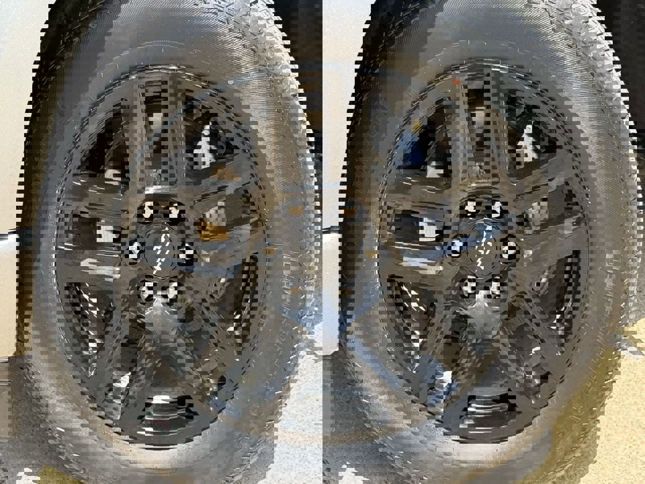 Used 2023 Chevrolet Silverado 1500 Custom w/ Rally Edition image 2