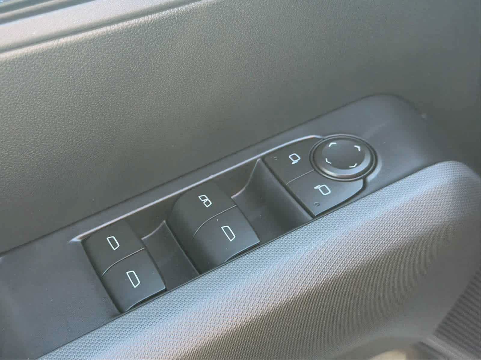 New 2026 Chevrolet Colorado LT w/ Advanced Trailering Package AWD/4WD image 9