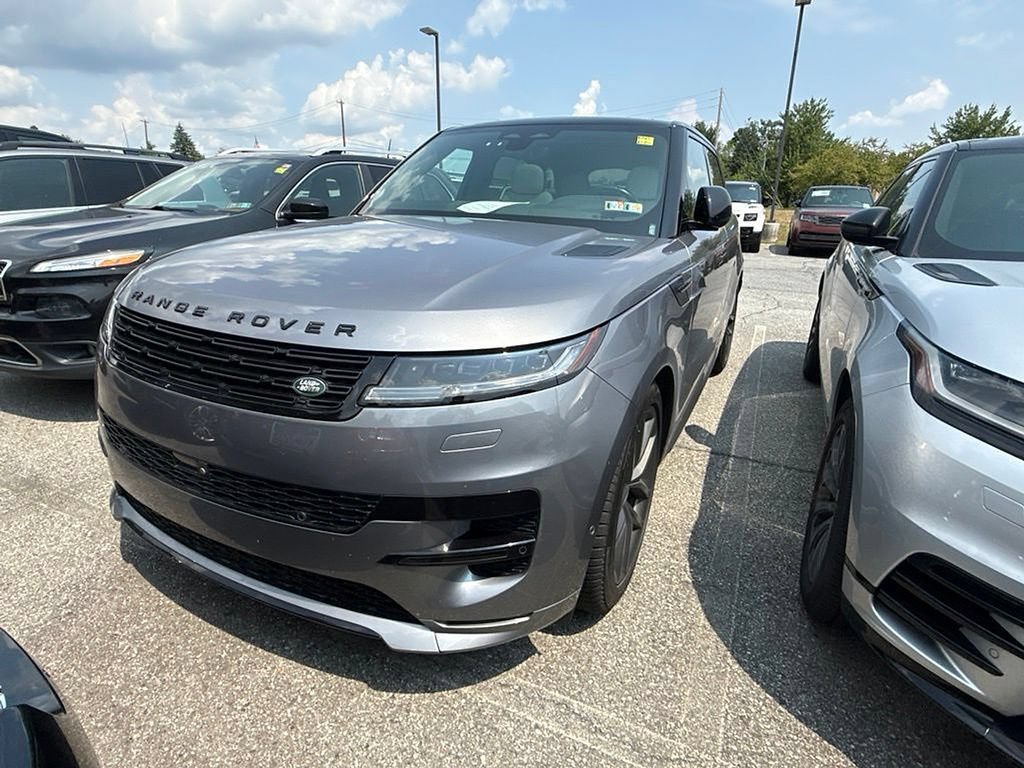 Used 2024 Land Rover Range Rover Sport Dynamic SE