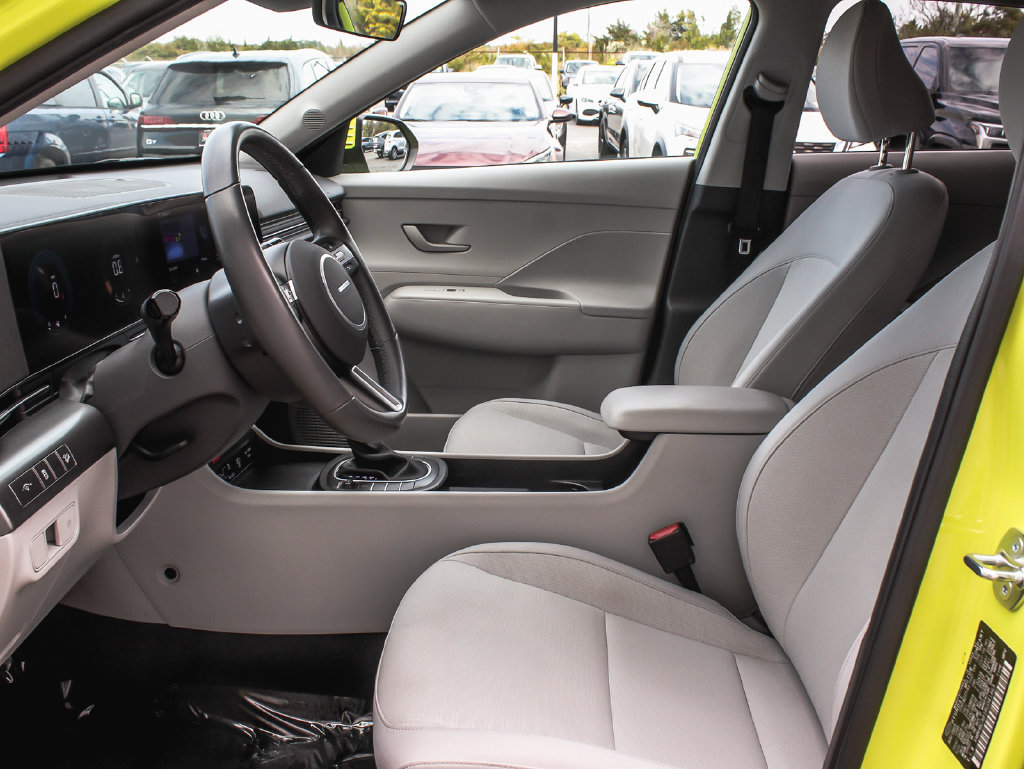 Used 2024 Hyundai Kona SEL AWD/4WD image 31