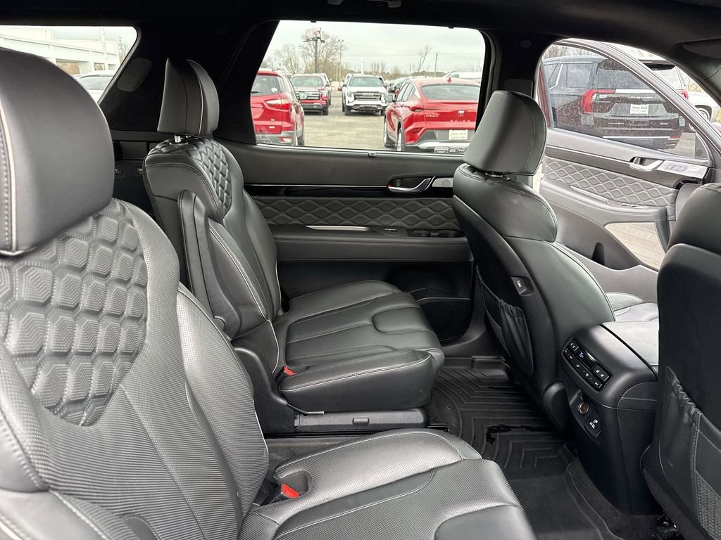 Used 2022 Hyundai Palisade Calligraphy w/ Cargo Package image 34