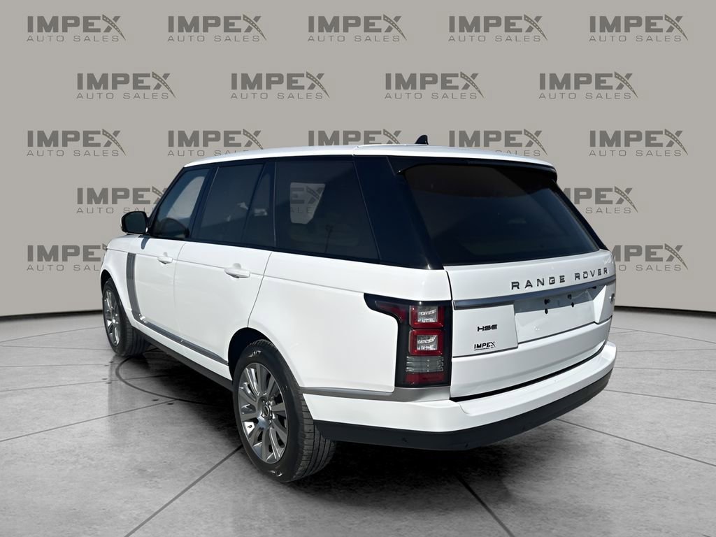 Used 2016 Land Rover Range Rover HSE image 3