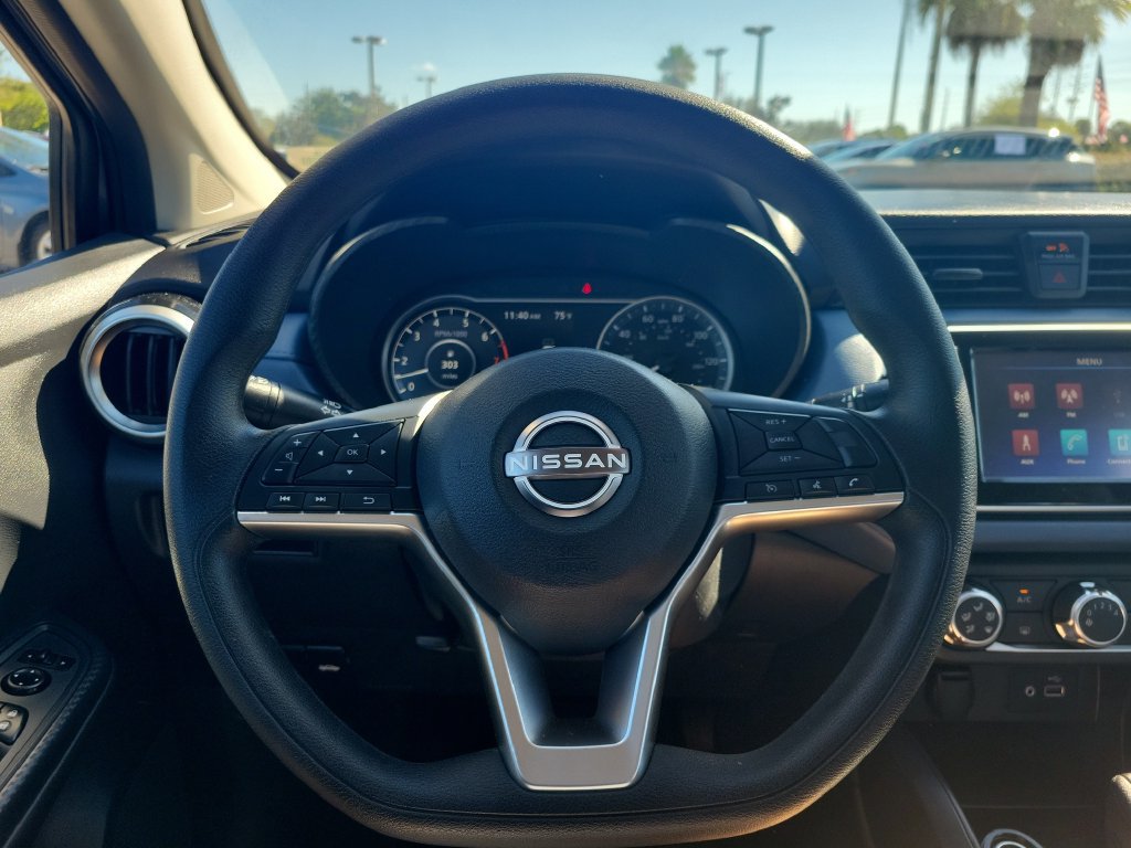 Used 2025 Nissan Versa SV w/ Trunk Package FWD image 17