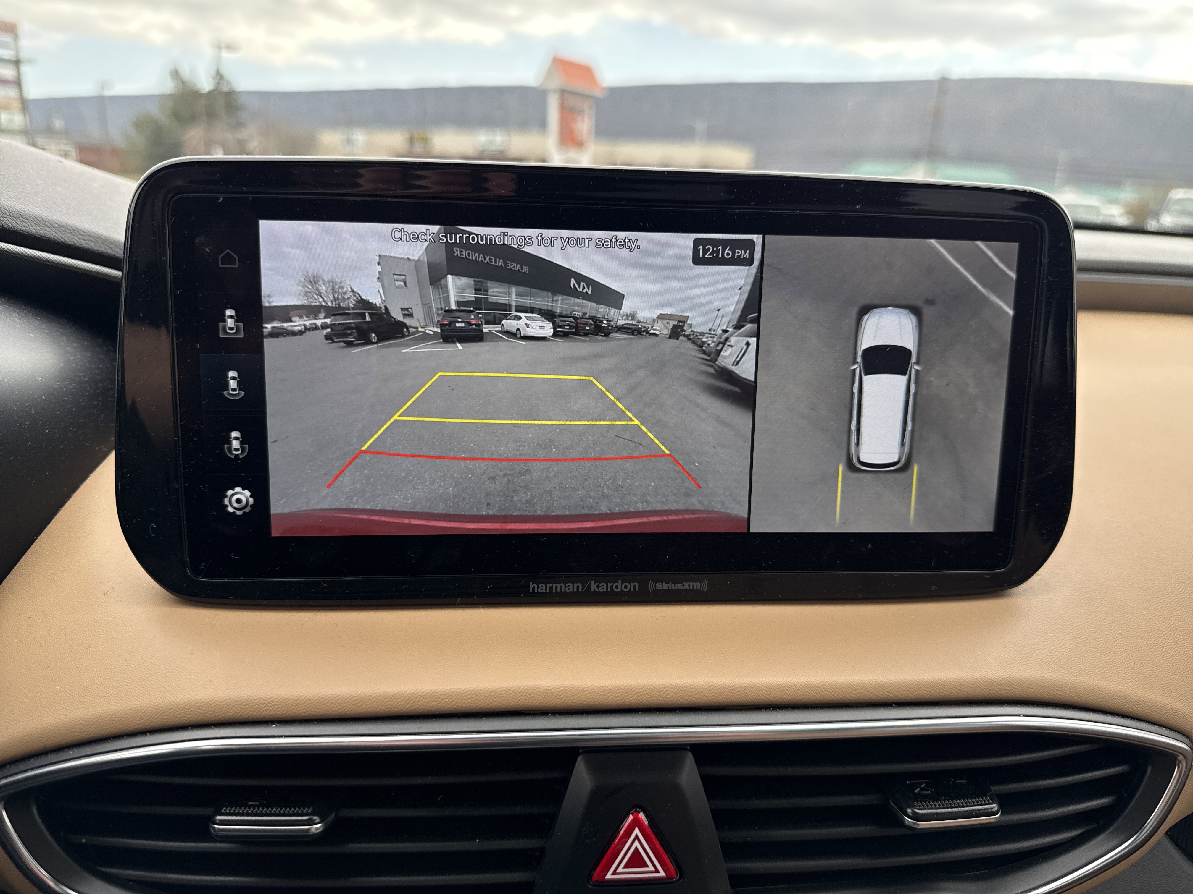 Used 2023 Hyundai Santa Fe Calligraphy image 27