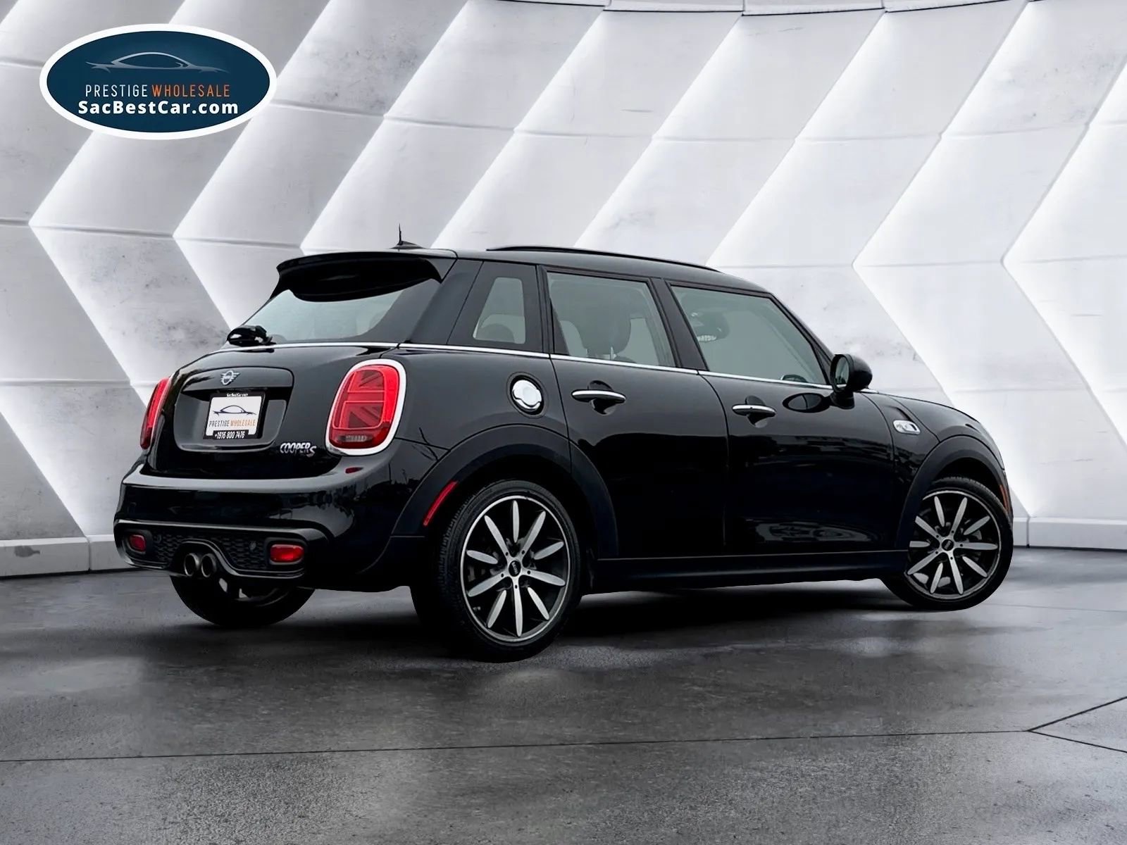 Used 2019 MINI Cooper S w/ Storage Package image 8