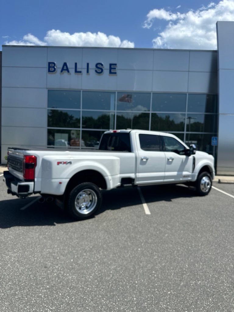 Used 2026 Ford F450 Platinum w/ Platinum Plus Package AWD/4WD image 4