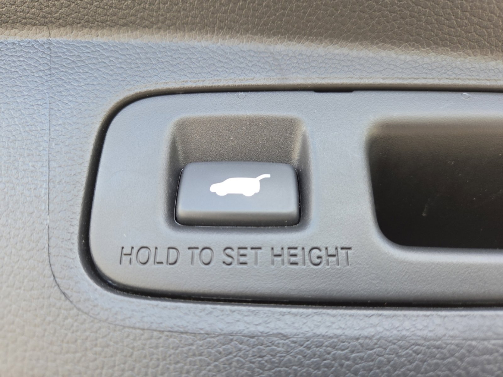 Used 2025 Honda CR-V EX-L image 20