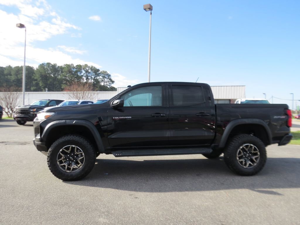 Certified 2023 Chevrolet Colorado ZR2 w/ ZR2 Convenience Package III image 6