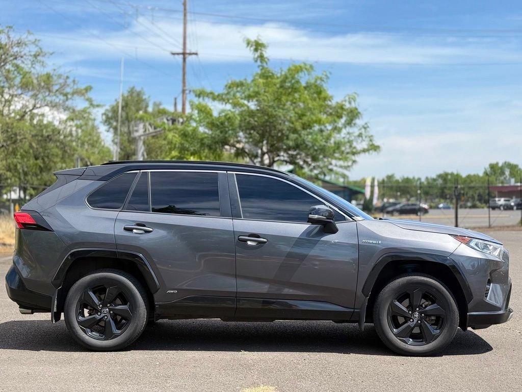 Used 2020 Toyota RAV4 XSE AWD/4WD image 6