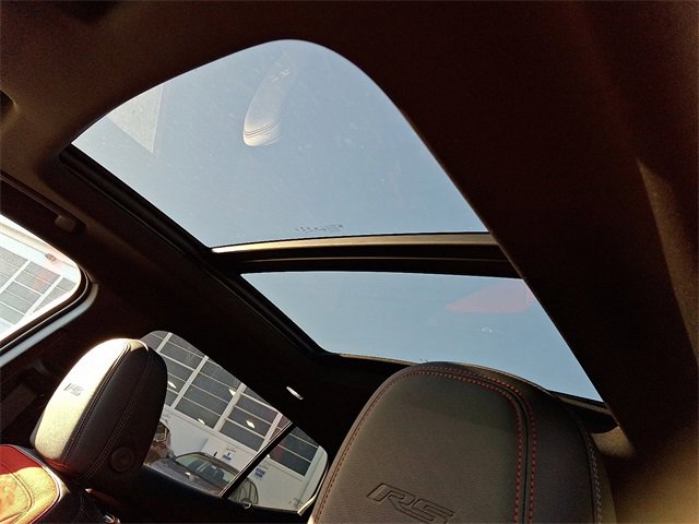 New 2025 Chevrolet Equinox EV RS image 10