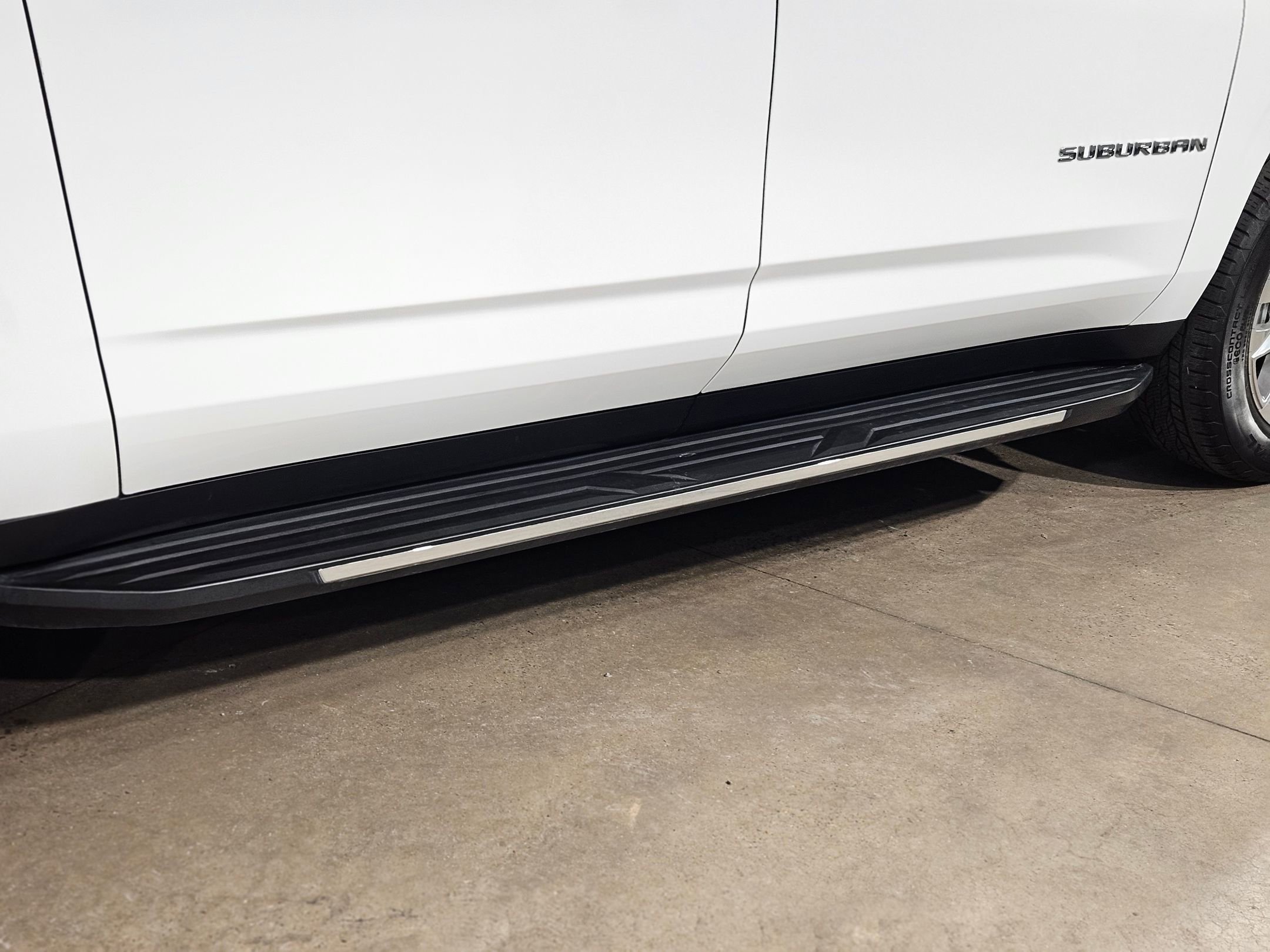 Used 2024 Chevrolet Suburban Premier image 40