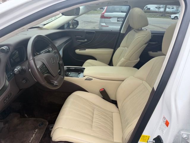 Used 2019 Lexus LS 500 AWD image 15