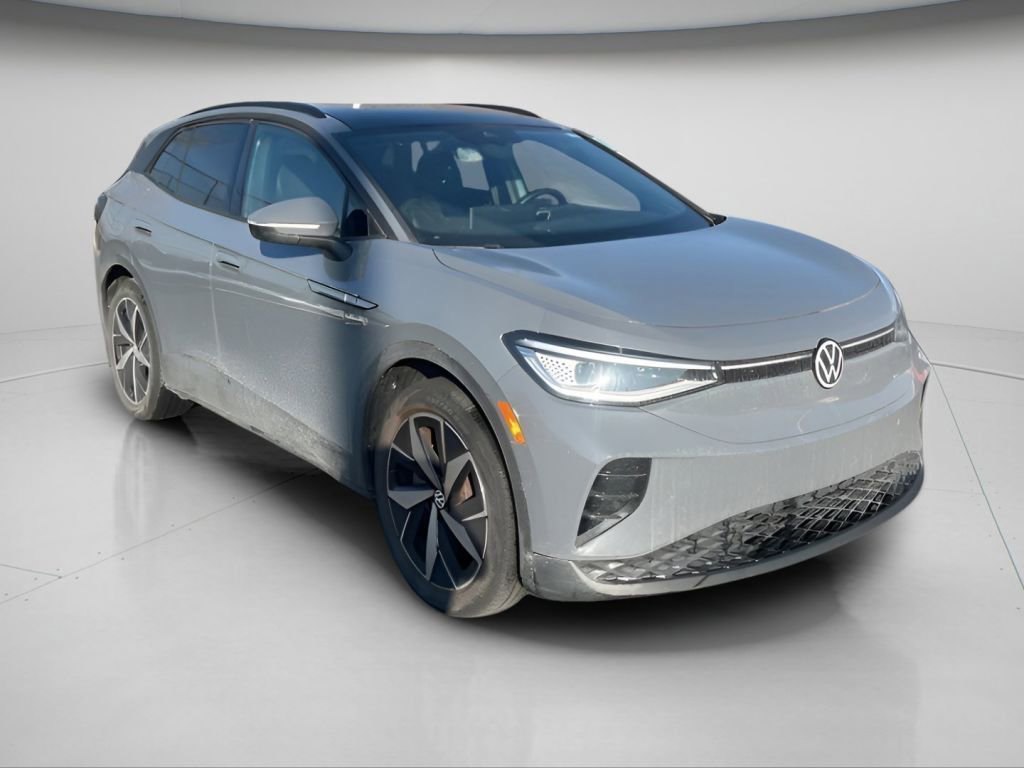 Used 2023 Volkswagen ID.4 S image 2