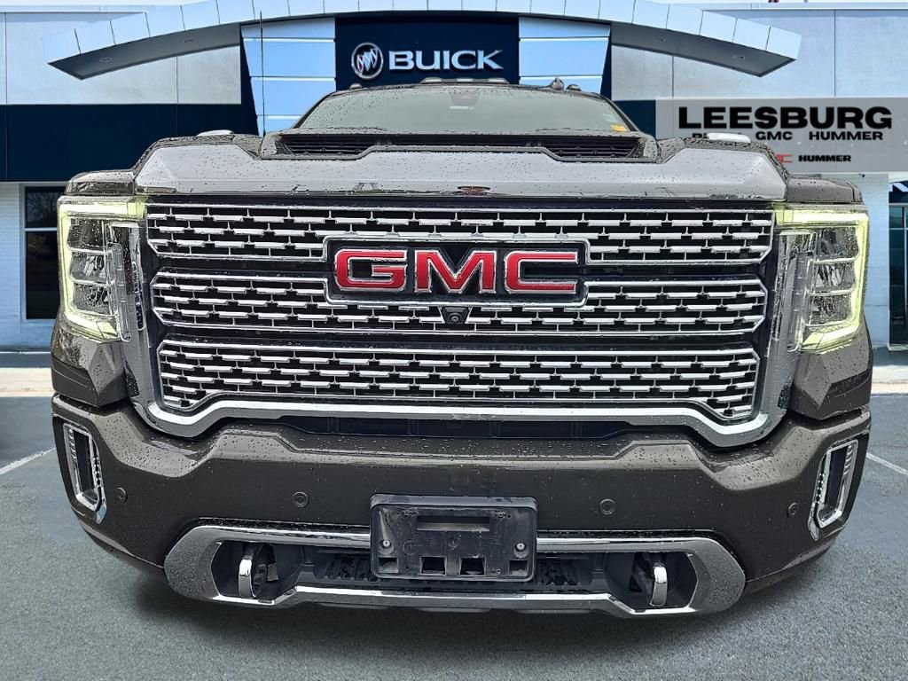 Used 2022 GMC Sierra 2500 Denali AWD/4WD image 2