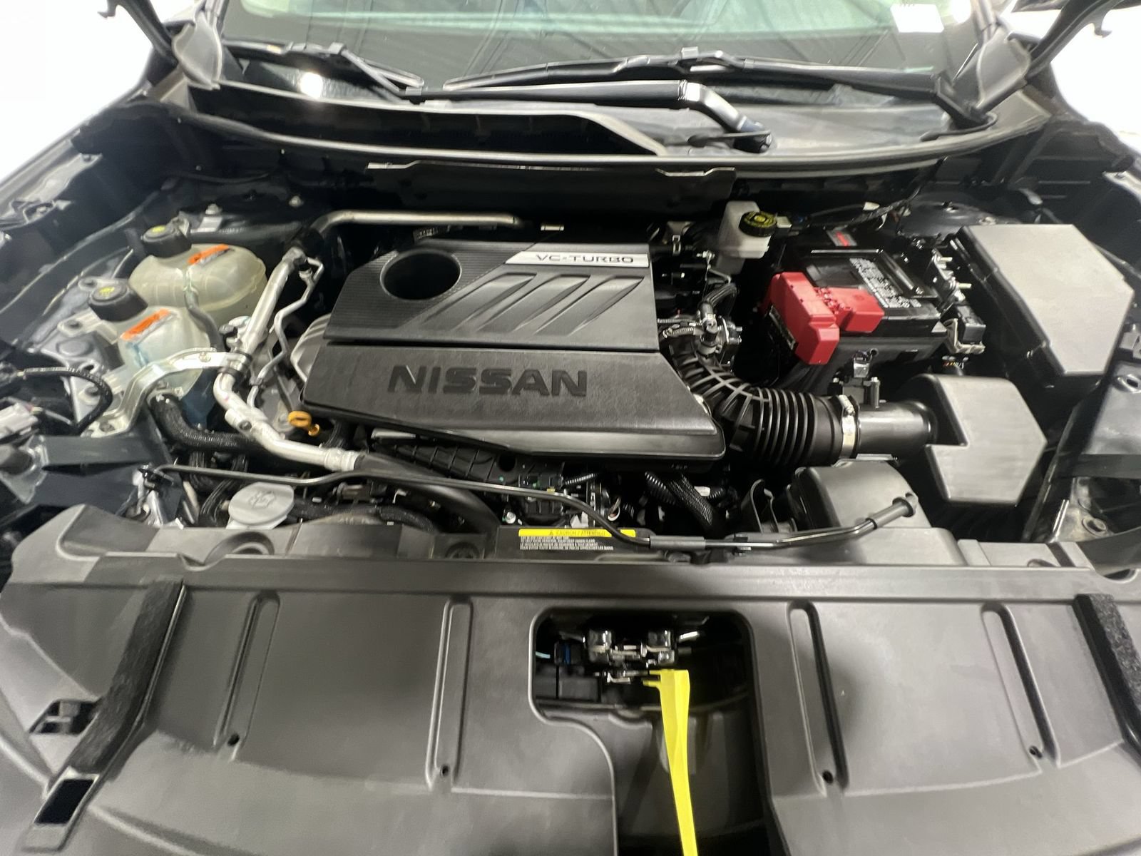 Used 2025 Nissan Rogue SV AWD/4WD image 24