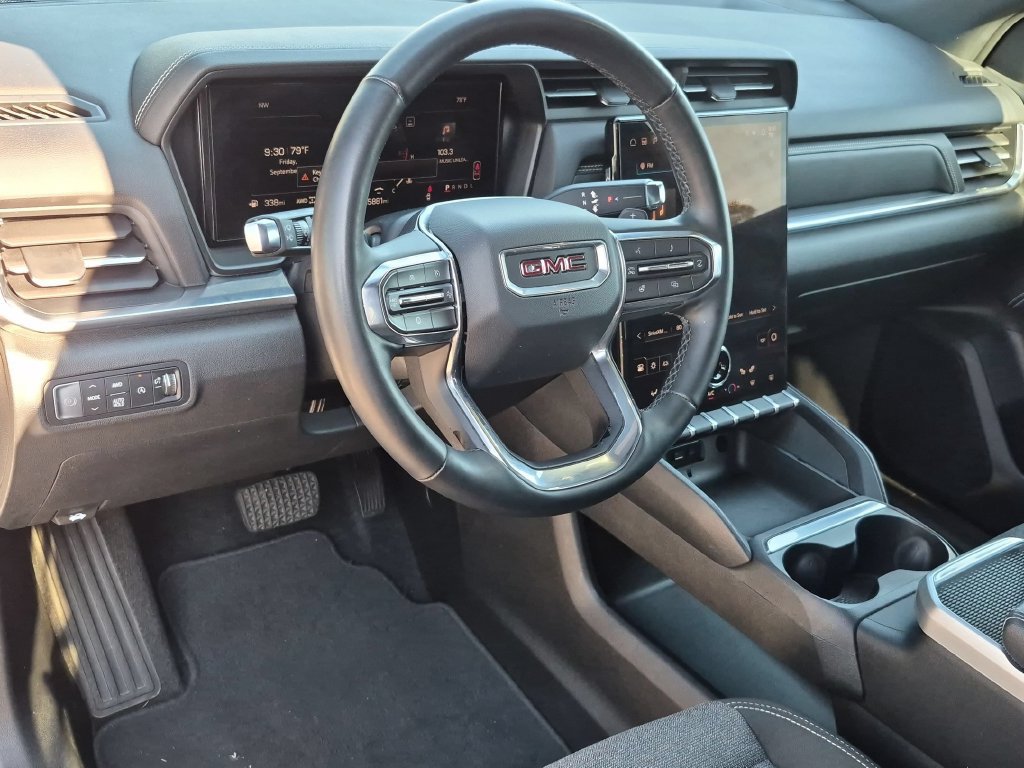 Used 2025 GMC Terrain Elevation AWD/4WD image 15