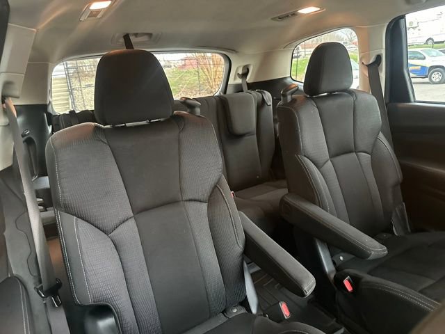 Used 2020 Subaru Ascent Premium w/ Convenience Package image 14
