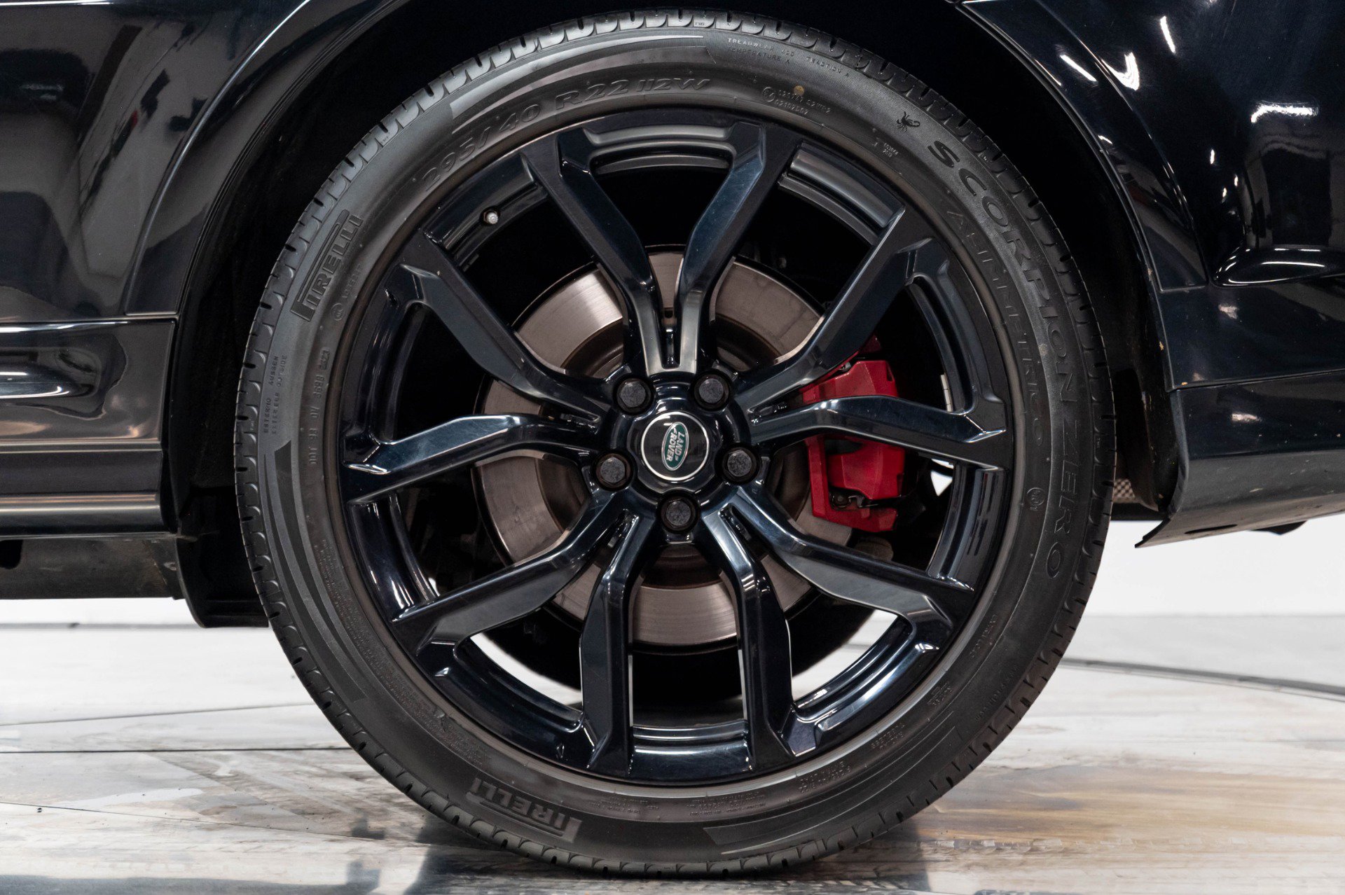 Used 2019 Land Rover Range Rover Sport SVR AWD/4WD image 44