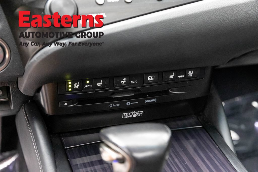Used 2019 Lexus ES 350 Ultra Luxury w/ Accessory Package FWD image 21