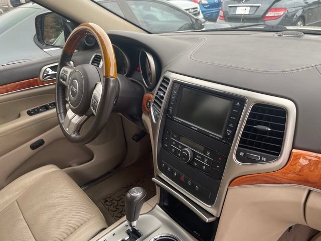 Used 2011 Jeep Grand Cherokee Overland AWD/4WD image 20
