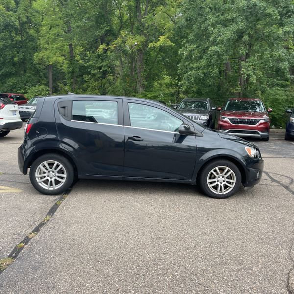 Used 2013 Chevrolet Sonic LT w/ Wheels and Fog Lamp Package image 6
