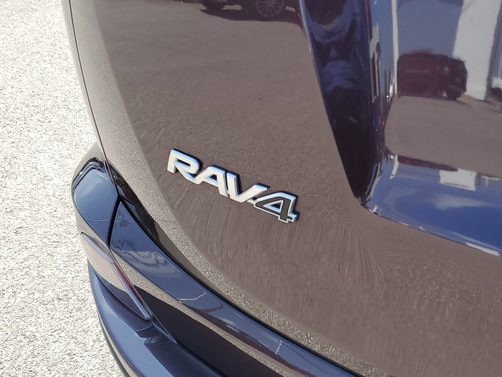 Certified 2018 Toyota RAV4 LE w/ All Weather Liner Package FWD image 7