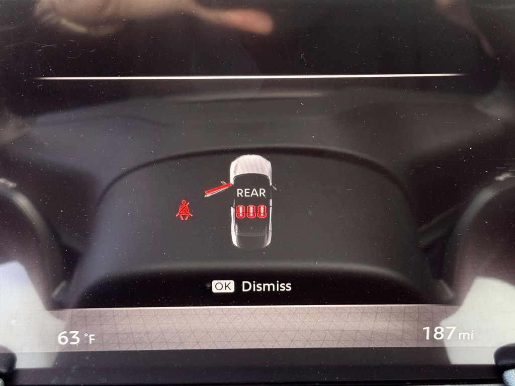 New 2026 Nissan Leaf FWD image 27