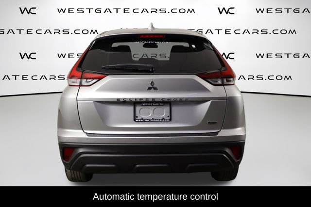 Used 2024 Mitsubishi Eclipse Cross LE AWD/4WD image 4