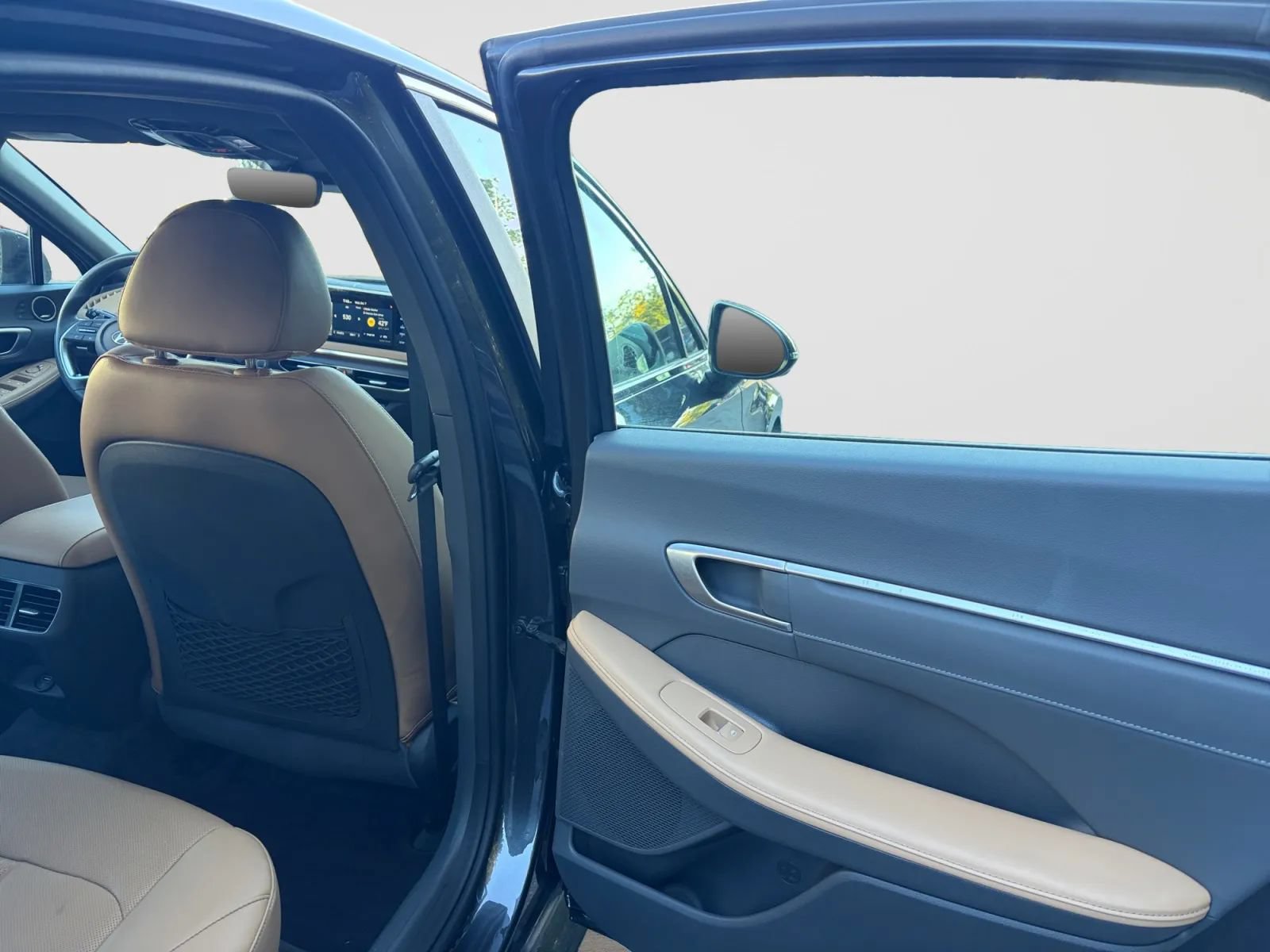 Used 2020 Hyundai Sonata Limited FWD image 17