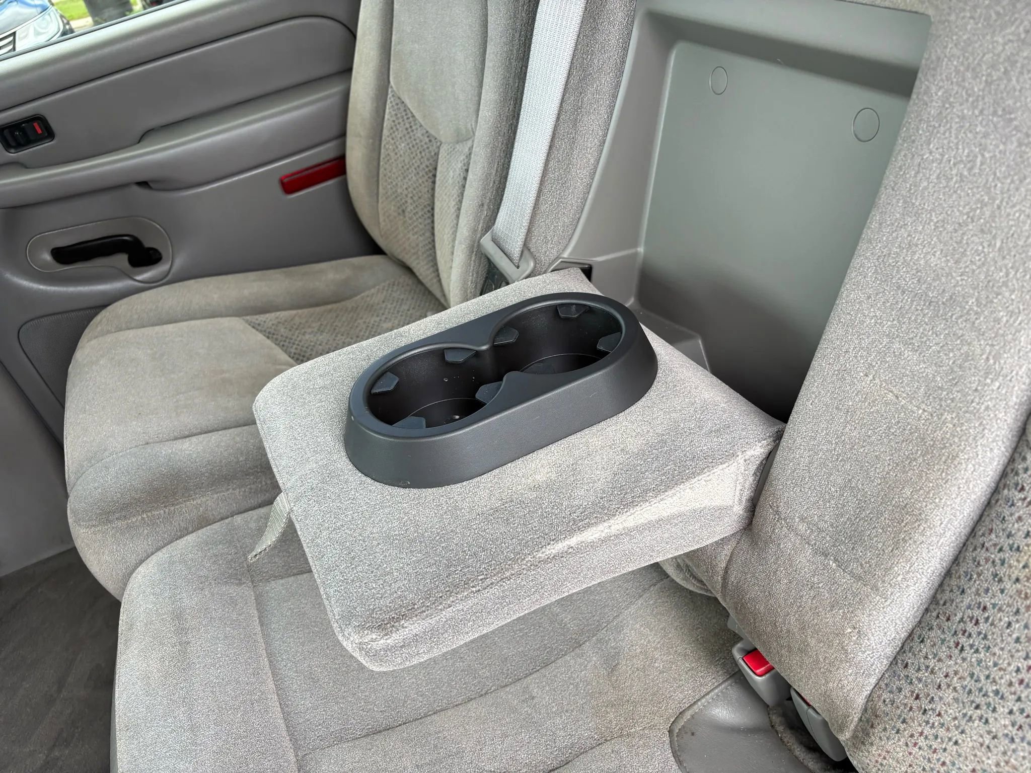 Used 2005 Chevrolet Avalanche Z71 w/ Preferred Equipment Group image 16